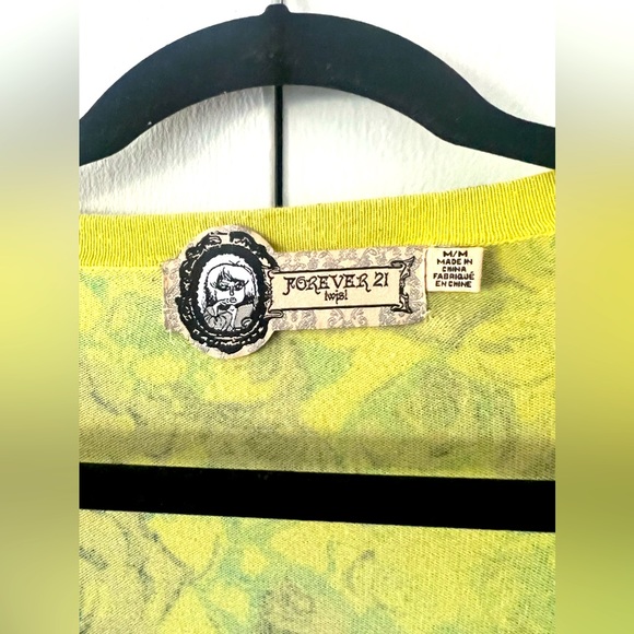 Forever 21 Bell sleeved sweater - Picture 2 of 3